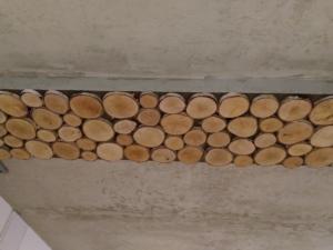 Drewno na ścianie